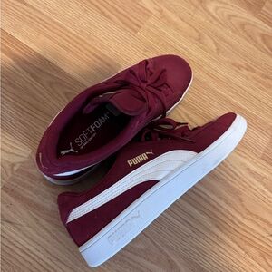 Puma Burgundy Sneakers with White Stripe